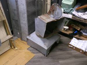 lot 5 image: Two Mink Metal Cages and Vintage Barn Roof Vent