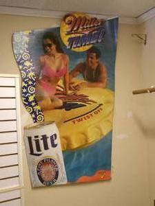 Vintage Massage in Suitcase, Mint C...