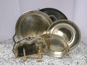 lot 104 image: Set of Silver Serving Wares displa...
