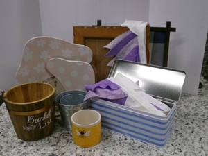 lot 108 image: Misc Items w Banner and Tins, Buck...