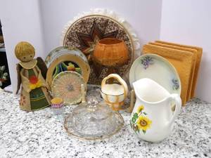lot 136 image: Misc Fall Decor w Vintage Hand Pai...