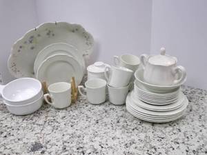 lot 150 image: Set of White Dishes w Antique Plat...