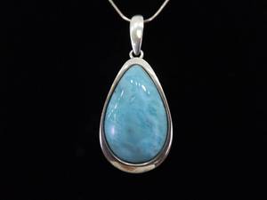 lot 51 image: .925 Sterling Silver Larimar Cabochon Pendant Necklace