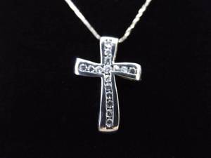 lot 55 image: .925 Sterling Silver Crystal Cross Pendant Necklace