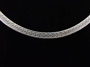 lot 60 image: .925 Sterling Silver Wider Etched Herringbone 24 Necklace