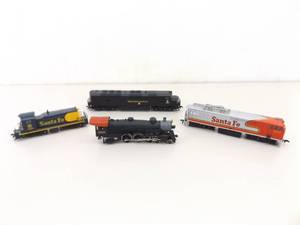 lot 8 image: Lot of 4 HO Gauge Powered Locomotives 