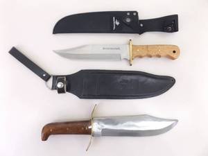 lot 13 image: 2 LARGE Wood Handled Fixed Blade Bowie Knives in Sheaths 
