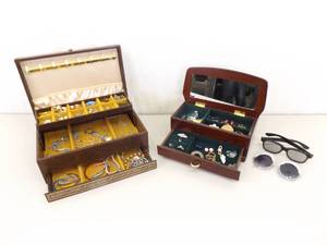lot 78 image: 2 Jewelry Boxes of Costume Jewelry