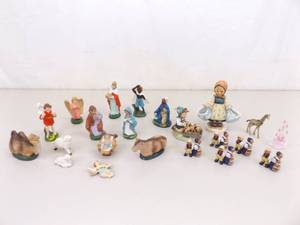 lot 50 image: Lot of Misc Vintage Hummel, Nativity, Crystal, etc Figurines