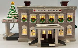 lot 13 image: Department 56 Snowy Hills Hospital Lighted Christmas Village Building
