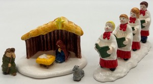 lot 20 image: Department 56 Snow Village Ceramic Nativity Scene and Choir Kids Figurines
