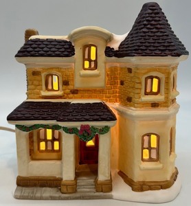 lot 61 image: The Old Granville House of Bedford Falls Illuminated Porcelain Holiday Building