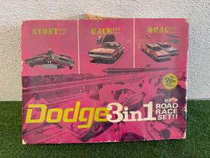 lot 50 image: Vintage Dodge 3 in 1 Road Race Set