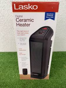 lot 107 image: New Lasko Digital Ceramic Heater