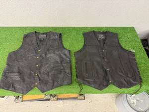 lot 110 image: Leather Vests XXL