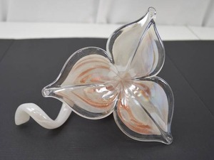 lot 13 image: Iridescent Glass Flower Sculptural Accent Piece, 8 In.
