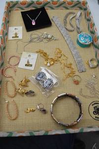 lot 16 image: Fashion Jewelry Lot - Necklaces, Bracelets, Brooches, Earrings, Pins