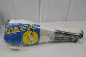 lot 70 image: Jugglebug Club Juggling Set with Instructions