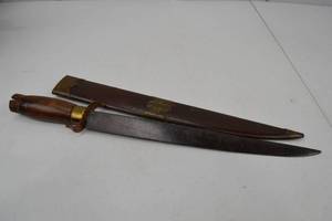 lot 80 image: Antique Military Sword Bayonet with Scabbard, 18 Inch
