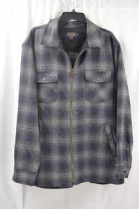 lot 174 image: Pendleton Woolen Mills XXL Plaid Zip Jacket