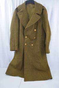 lot 175 image: WWII U.S. Army 40th Infantry Division Wool Overcoat