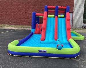 lot 420 image: My 1st Water Slide Giant Water Park Play Center