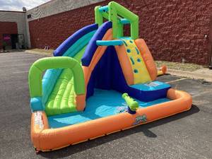 lot 421 image: My 1st Water Slide Splash and Slide with Tunnel and Water Arch