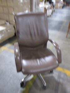 lot 280 image: GEIGER, WAVELAND, HIGH BACK, ADJUSTABLE OFFICE CHAIRS
