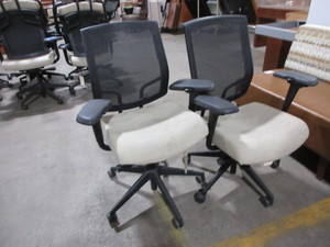 lot 311 image: SIT ON IT SEATING, FOCUS, MID BACK TASK CHAIRS