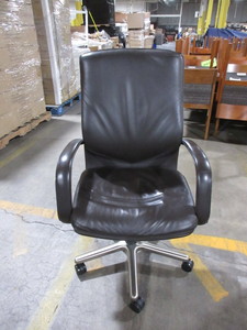 lot 286 image: GEIGER, WAVELAND, HIGHBACK, OFFICE CHAIRS
