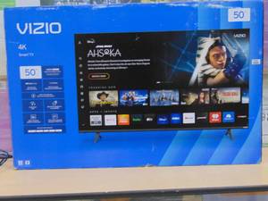 lot 20 image: 50 Inch VIZIO 4K UHD LED HDR Smart TV - V4K50M-08