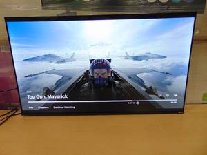 lot 44 image: 43 Inch Vizio D43fM-K01 D-Series Full HD Smart TV