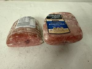lot 14 image: L. 2x Smithfield Sliced Ham