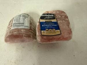 lot 16 image: L. 2x Smithfield Sliced Ham