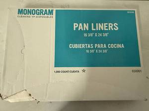 lot 30 image: JJ. 1,000 Pan Liners