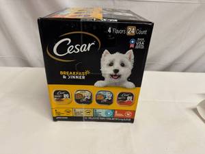 lot 39 image: KK. 24x 3.5oz Trays Cesar Breakfast & Dinner
