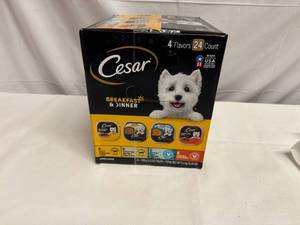 lot 44 image: KK. 24x 3.5oz Trays Cesar Breakfast & Dinner