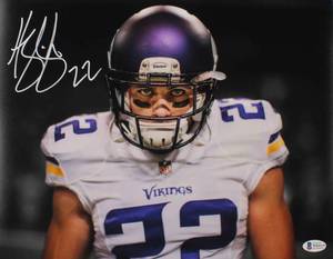 lot 11 image: Harrison Smith Signed Vikings 11x14 Photo (Beckett COA)