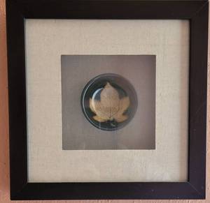 lot 57 image: Asian Creramic Finger Bowl Shadow Box