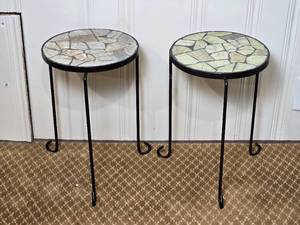 lot 131 image: IndoorOutdoor Stone Top Round Side Table Pair