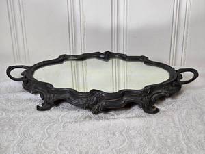 lot 33 image: Baroque Vintage Rococo Mirrored Display Tray