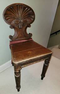 lot 11 image: Antique Carved Shell Back Chair