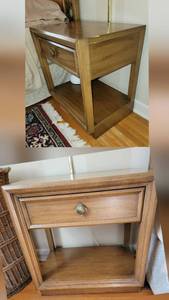 lot 7 image: MCM Drexel Heritage Collage Collection Nightstands