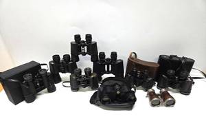 lot 52 image: Large Lot of Vintage etc Binoculars