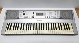 lot 50 image: Working YAMAHA Portatone Electronic Keyboard