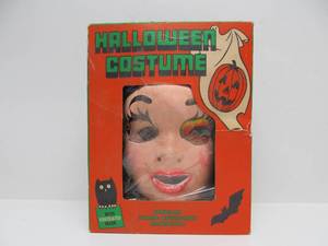 lot 112 image: Vintage Halloween Masks wBox