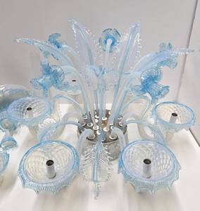 lot 254 image: Impressive Blue Art Glass Ornate Chandelier