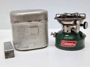 lot 281 image: Nice Vintage COLEMAN Portable Camp Cooker Stove wCase