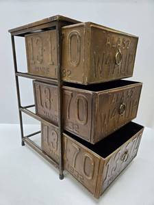 lot 284 image: Vintage Style 3-Drawer Old License Plate Table Cabinet