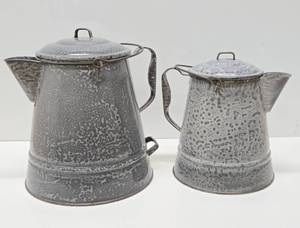 lot 329 image: 2 Large Old Vintage Graniteware TeaCoffee Kettles